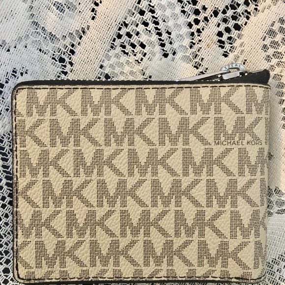 Michael Kors Men's Cooper Logo Zip-Around Wallet Hemp color - Picture 3 of 9
